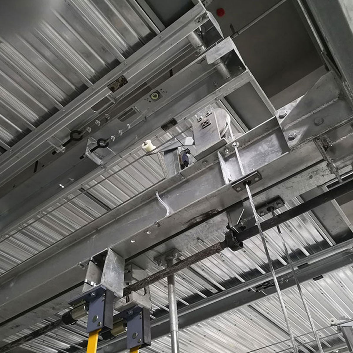 松滋PSH2-D1二层带一层地坑升降横移式机械立体停车设备