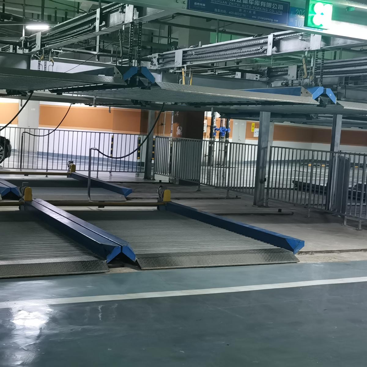 稻城PSH2单列式二层升降横移机械立体停车设备